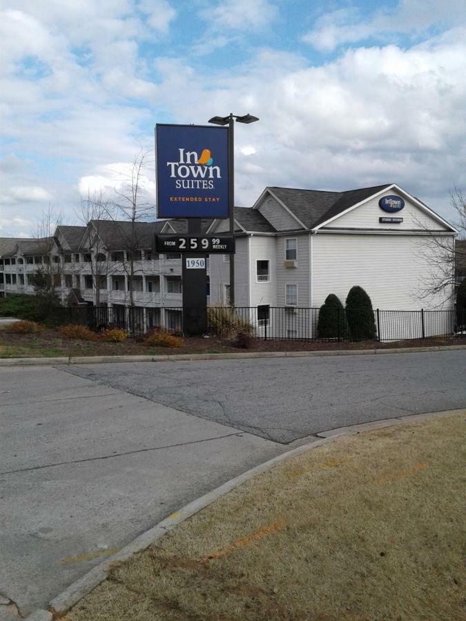 Intown Suites Extended Stay Atlanta Ga - Willow Trail نوركروس المظهر الخارجي الصورة